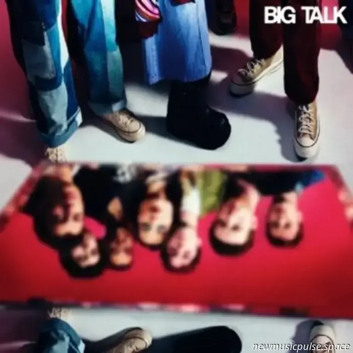 Künstler, den man im Auge behalten sollte: Boston’s Couch Embrace ‚Big Talk‘ und kühne Klänge in „What Were You Thinking“ – Atwood Magazine