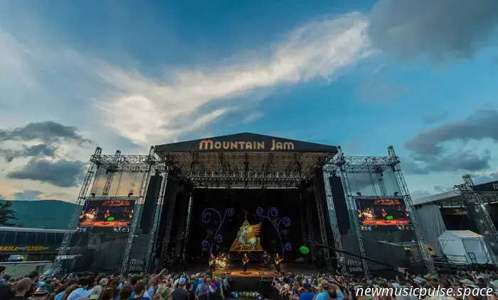 “Вудсток - это состояние души”: основатель Mountain Jam о возвращении фестиваля в 2025 году, силе живой музыки и создании сообщества в долине Гудзона - журнал Atwood Magazine