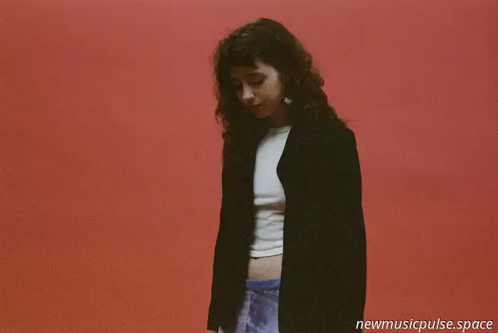 Clairo Reveals Dreamlike 'Terrapin' Music Video