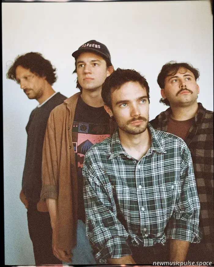 Aggrappati come una 'chiave inglese': come i Flycatcher si sono accordati lasciando andare - Atwood Magazine