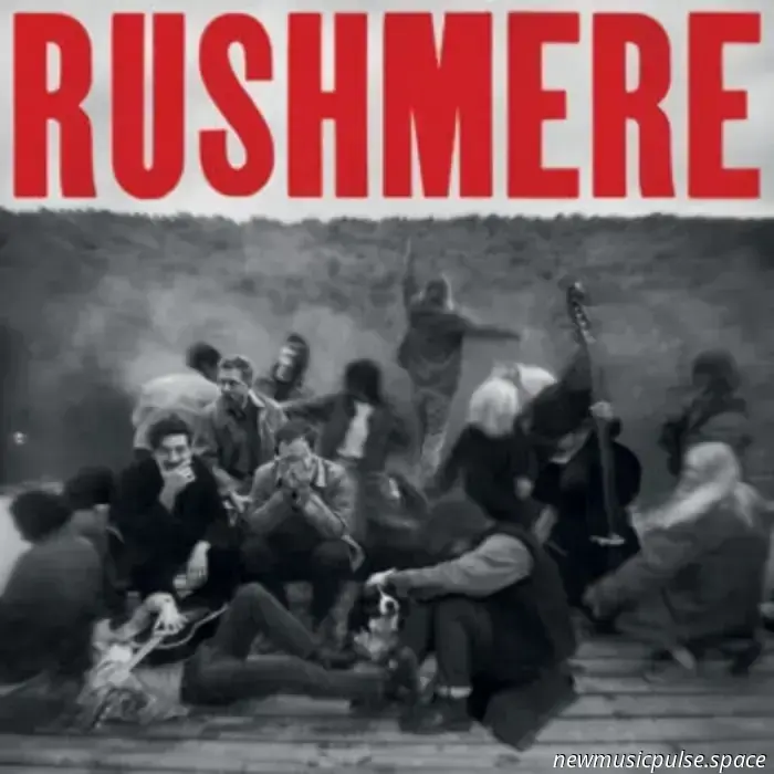 Mumford &amp; Sons Abrazan Sus Corazones Inquietos en "Rushmere", un Sueño de Fiebre del Folk Rock - Atwood Magazine