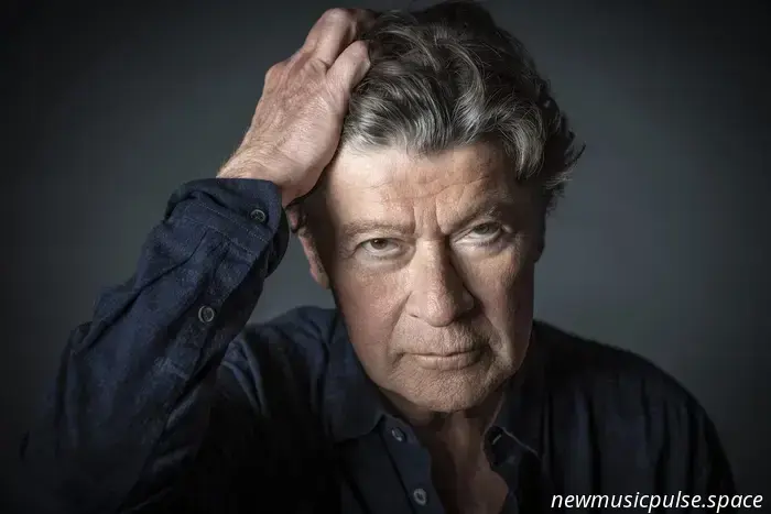 Robbie Robertson è, naturalmente, soprattutto noto per il suo lavoro come leader e chitarrista dei The Band, aprendo la strada sia come collettivo, con la loro rivisitazione di