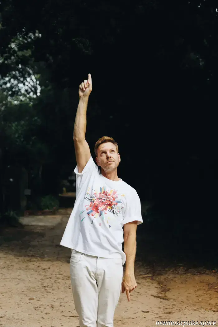 Ross Learmonth kehrt mit der neuesten Single 'Opposites' zurück