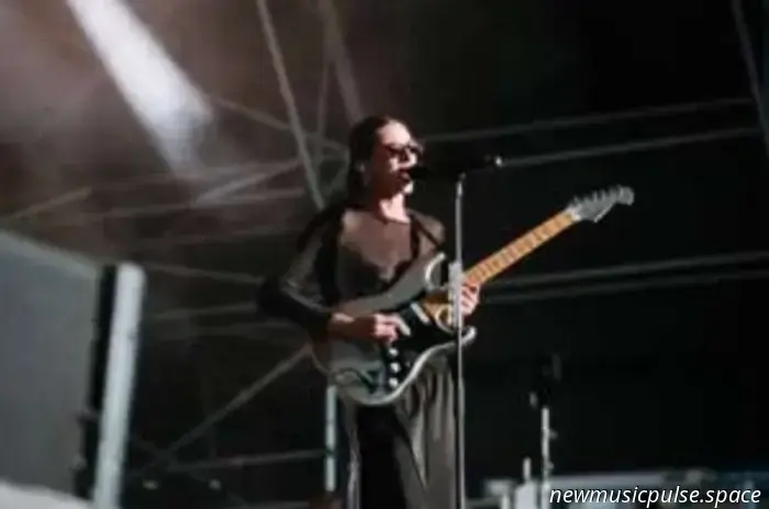 Alexisonfire, Kneecap, and Frank Turner contribute to another impressive 2000trees festival.
