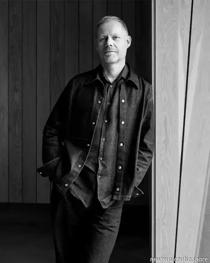 Max Richter Releases ‘Songs Of A Jumping Universe’ on Apple Music Chill