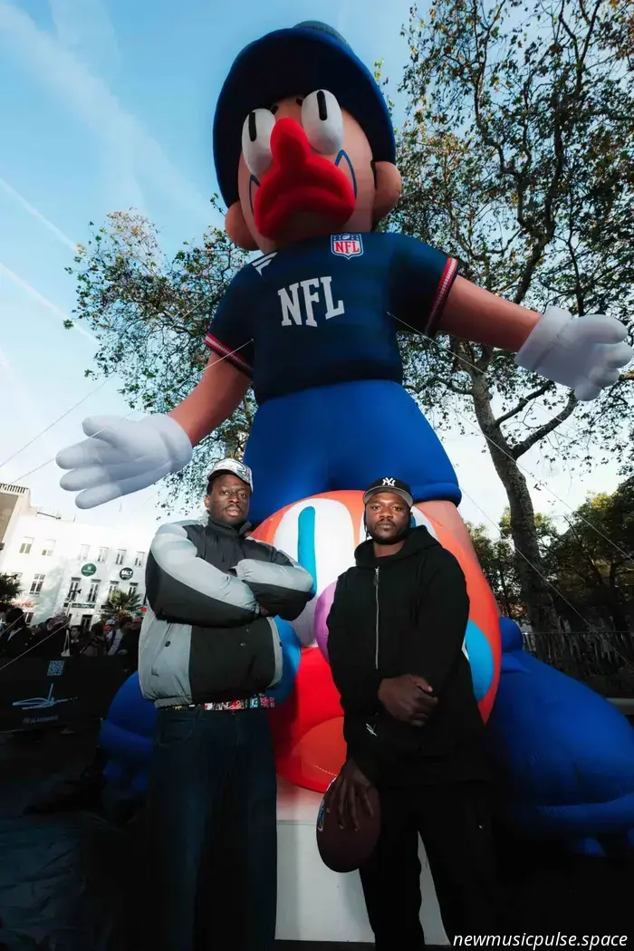Slawn arbeitet mit Fanatics und der NFL an einer neuen Installation auf dem Leicester Square.