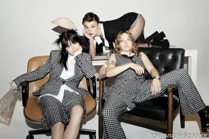"Nobody Cares": NYC's Bec Lauder and The Noise Unveil Their Energetic Glam-Punk Anthem Celebrating Chaos, Rebellion, and Liberation - Atwood Magazine