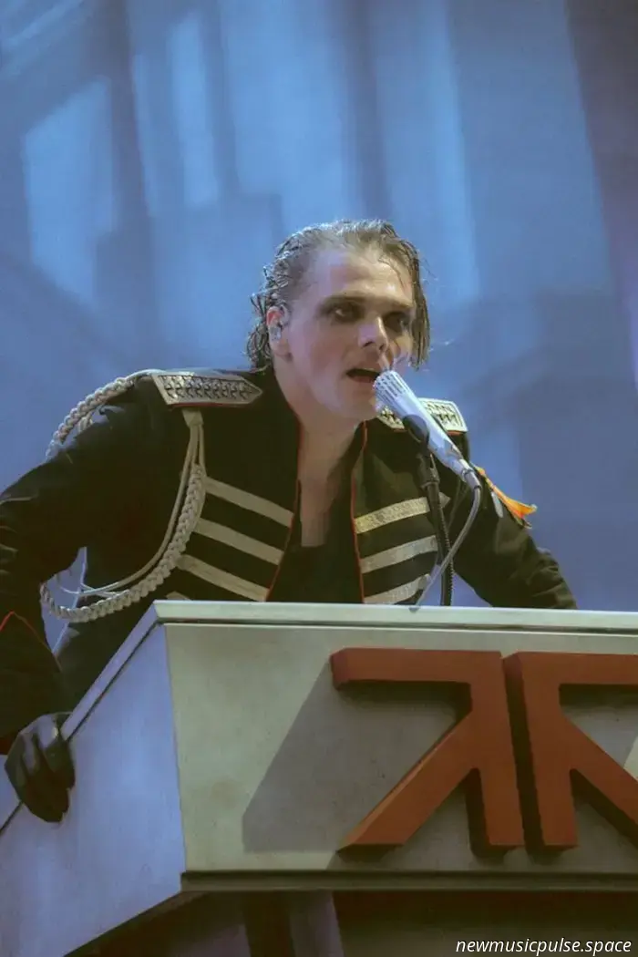 In My Chemical Romances „Opera and Overjoy“ schwelgen – Atwood Magazine