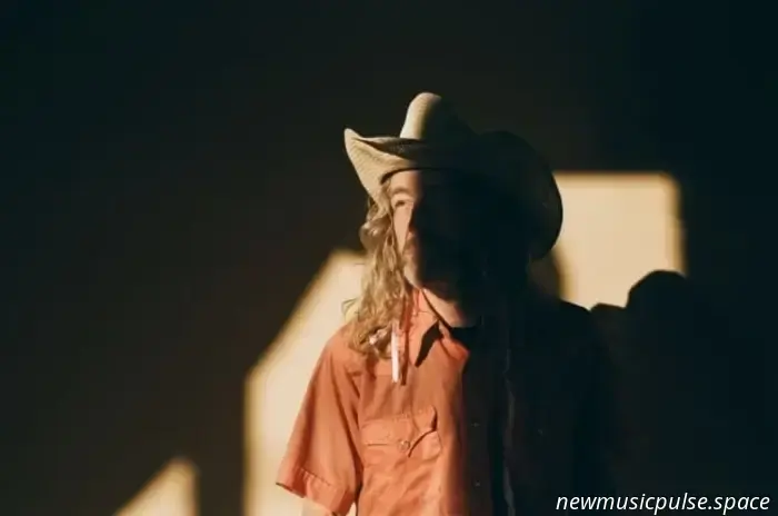Alan Sparhawk kündigt Soloalbum 'With Trampled Turtles' an