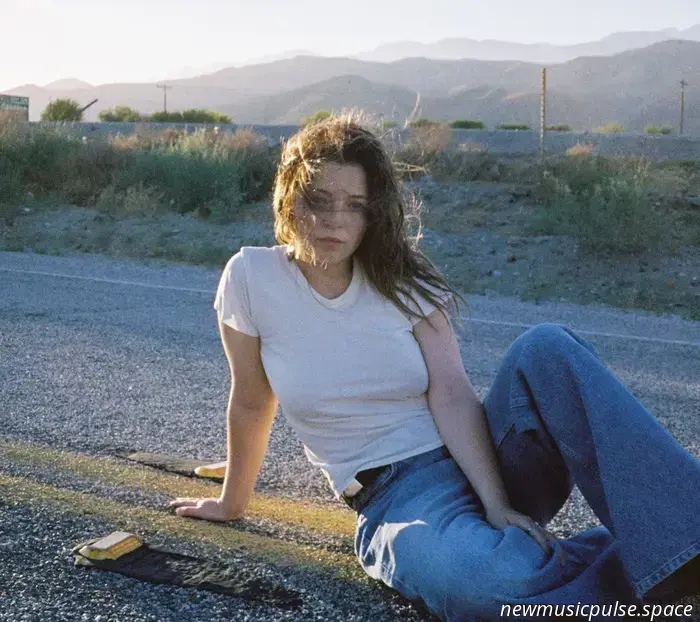 Un appello alle radici: Jade Bird in conversazione