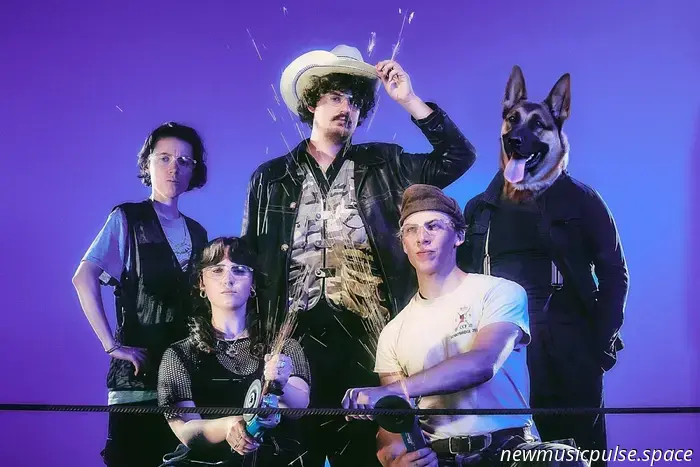 Fat Dog veröffentlicht den brandneuen Titel „Pray To That“