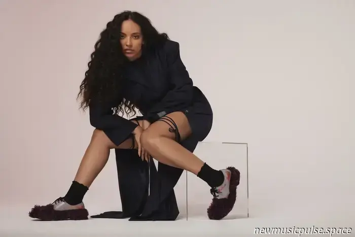 JADE defiende la individualidad del pop con 'THAT'S SHOWBIZ, BABY!'