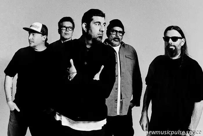 Deftones kündigen neues Album „Private Music“ an und treten eine große UK- und Europatournee an