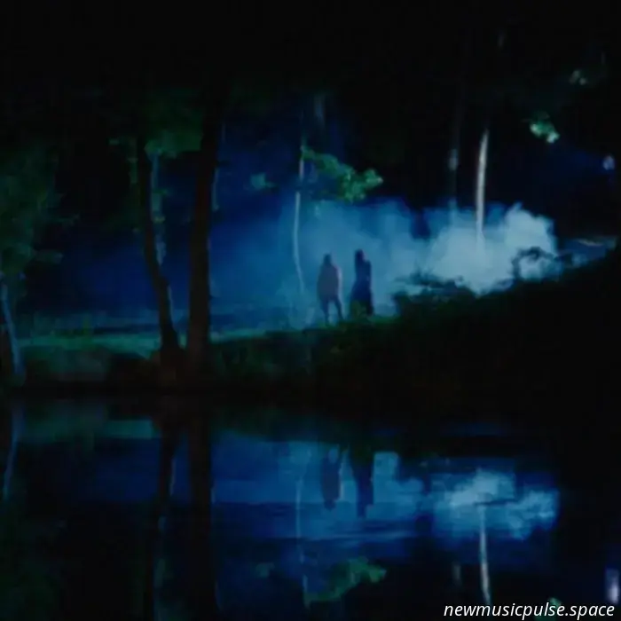 Scelte della redazione 142: spill tab, praise., Francis of Delirium, Boyish, Quarters e Wishlist! - Atwood Magazine