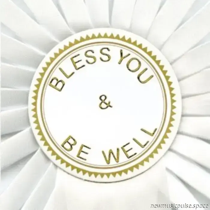 Intervista: Chartreuse affronta insieme il lutto e le difficoltà in 'Bless You & Be Well' - Atwood Magazine