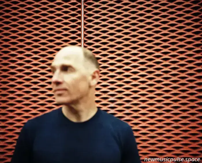 When Daphni instructs, "Clap your hands," you clap.