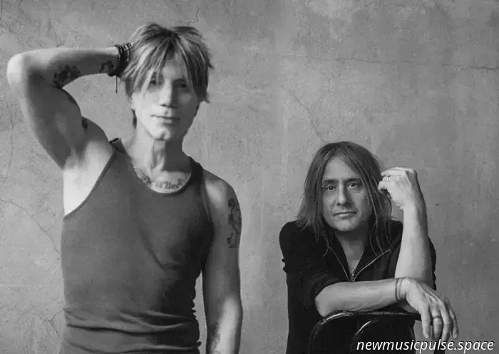 Интервью: Робби Такак из Goo Goo Dolls размышляет о 30-летнем существовании "A Boy Named Goo" и бесконечной эволюции группы - Atwood Magazine