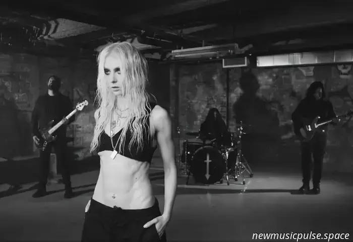 Eerie, Powerful, & Vibrant: The Pretty Reckless Make Their Comeback with “For I Am Death” - Atwood Magazine