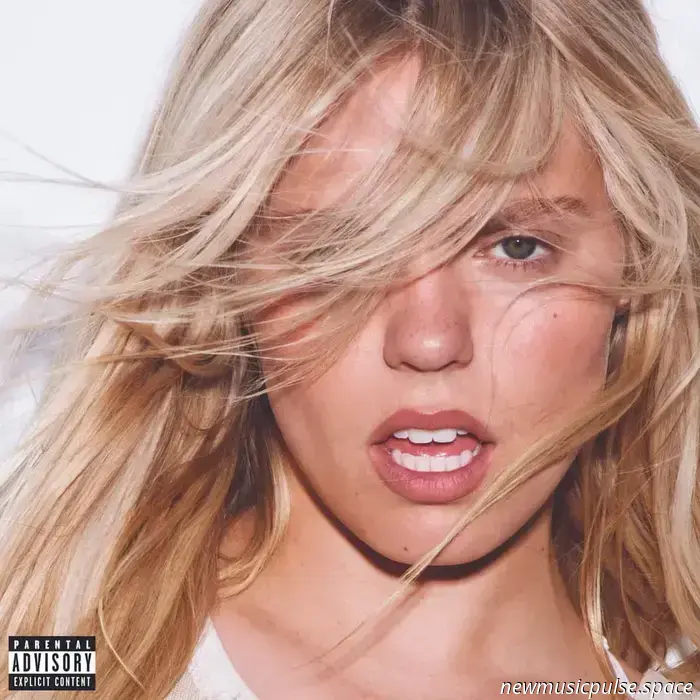 Reneé Rapp – Bite Me