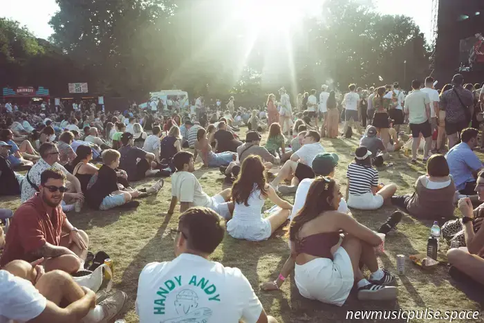 Livebericht: Khruangbin – Gunnersbury Park, London