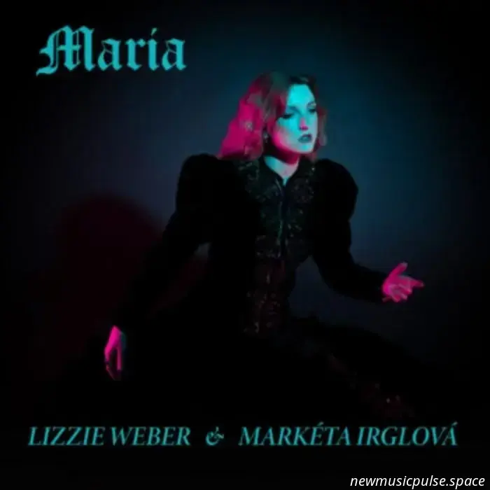 Premiere: Lizzie Weber & Markéta Irglová präsentieren eine heilige, seelenbewegende Anrufung in „Maria“ - Atwood Magazine