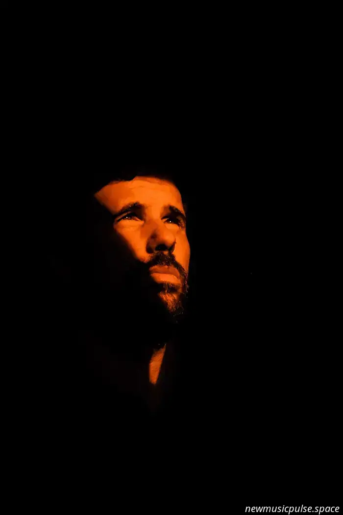 Ник Малви теперь возвращается с «Dark Harvest Pt. 2», завершая своё путешествие циклического исцеления и самореализации альбомом, который находит покой в смирении и просветление в вере, превращая внутреннее переосмысление в лучезарное освобождение.