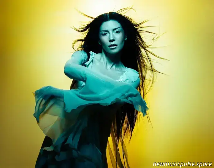 Album Review: MARINA's 'Princess of Power' Is a Glittering Expression of Emotion, Empowerment, and Self-Exploration - Atwood Magazine