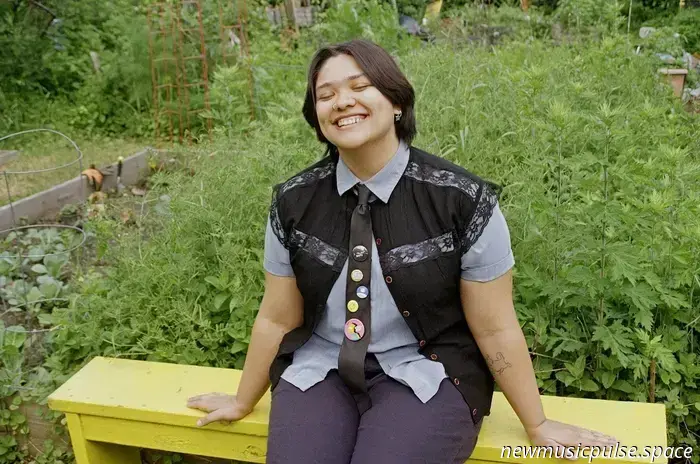 „Die Entstehung von ‚daisy‘ – und warum es nicht auf Streaming-Plattformen verfügbar ist“: Ein Essay von Leilani Patao - Atwood Magazine