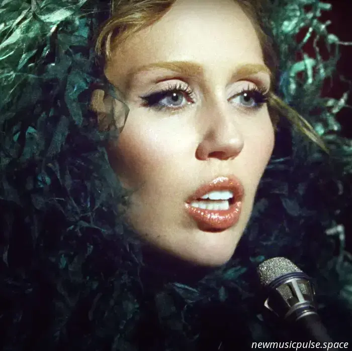 Roundtable: A Review of Miley Cyrus’ ‘Something Beautiful’ - Atwood Magazine