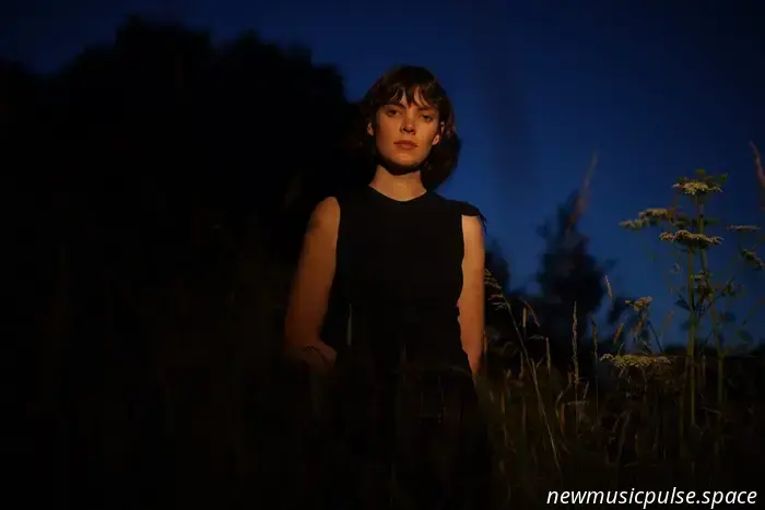 «Момент ярости»: София Хансен-Кнархой развязывает завораживающую, израненную и прекрасную бурю в «Всё то, что не ты» — журнал Atwood