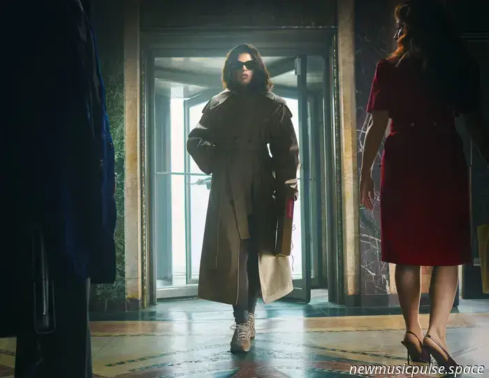 ROSALÍA kündigt eine neue Headline-Show im Vereinigten Königreich an.