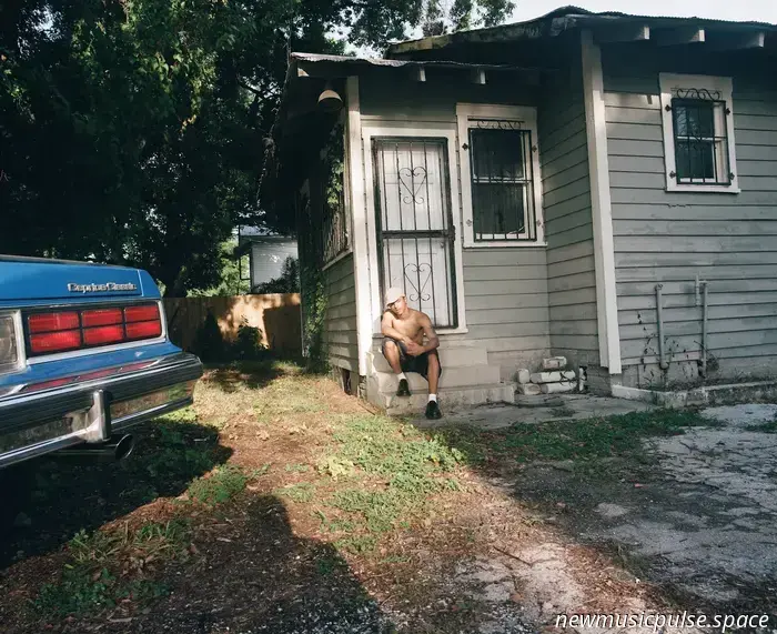 Track für Track: Gabriel Jacoby beansprucht seinen Platz mit Swagger, Schweiß und südlichem Feuer auf ‚gutta child‘ – Atwood Magazine