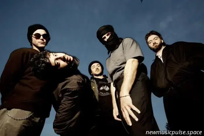 Prostitute подписались на лейбл Mute, дебютный альбом «Attempted Martyr» получит полноценный релиз.