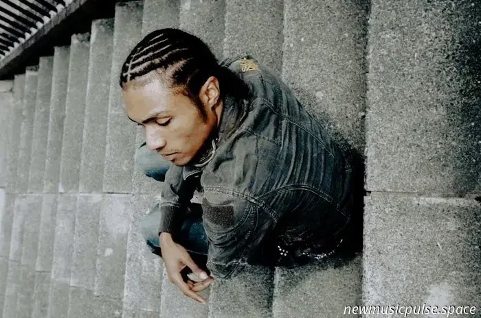 BLACK FONDU bahnt mit „holla back girl“ den Weg