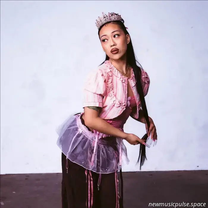 SAILORR veröffentlicht neue Single ‚LOCKED IN‘