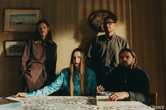 La band partirà in tour all'inizio del prossimo anno per celebrare l'uscita del suo terzo album.