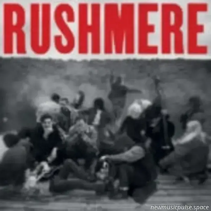 Mumford &amp; Sons Abrazan Sus Corazones Inquietos en "Rushmere", un Sueño de Fiebre del Folk Rock - Atwood Magazine