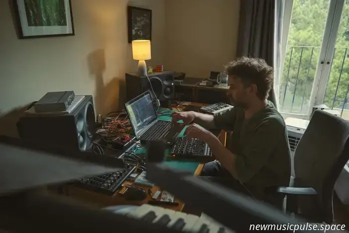 Nathan Fake annuncia il nuovo album 'Evaporator'