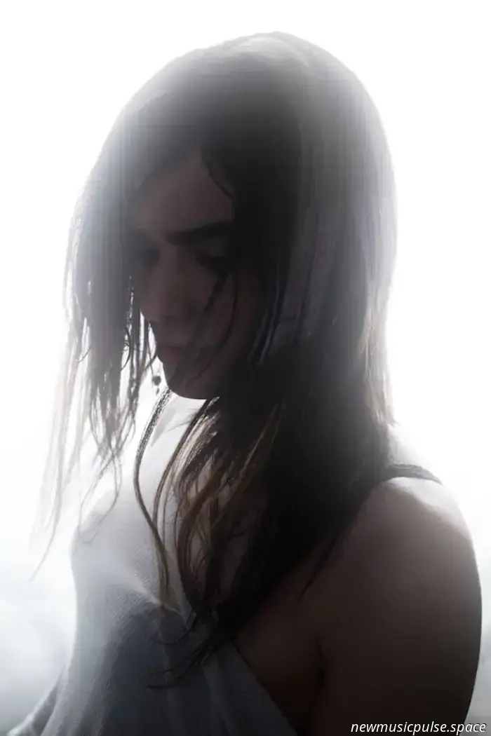 Underscores' "Do It" Is Incredibly Catchy.