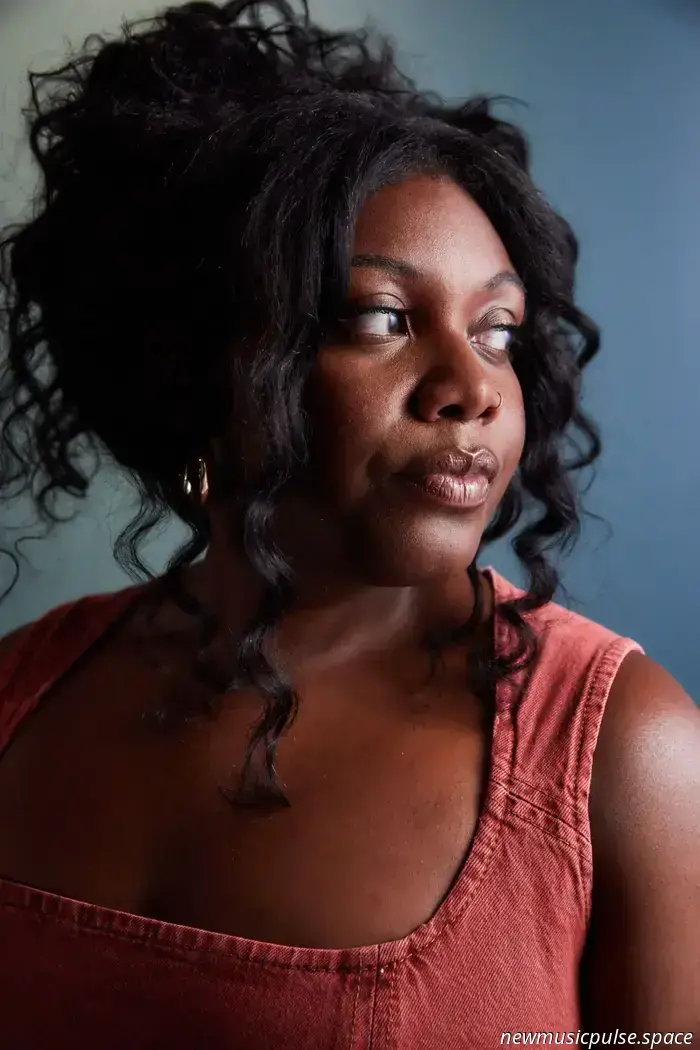 Yazmin Lacey kündigt neues Album ‘Teal Dreams’ an