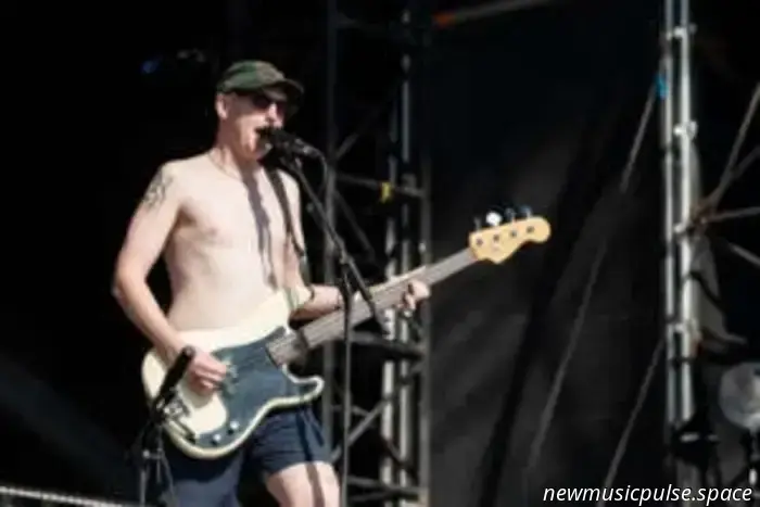 Pulp, Charli XCX, Neil Young, RAYE, and others: key moments from Saturday at Glastonbury 2025.