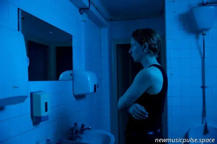 'Underground' De Sarah Nimmo Es Una Oda A La Cultura Queer De Londres
