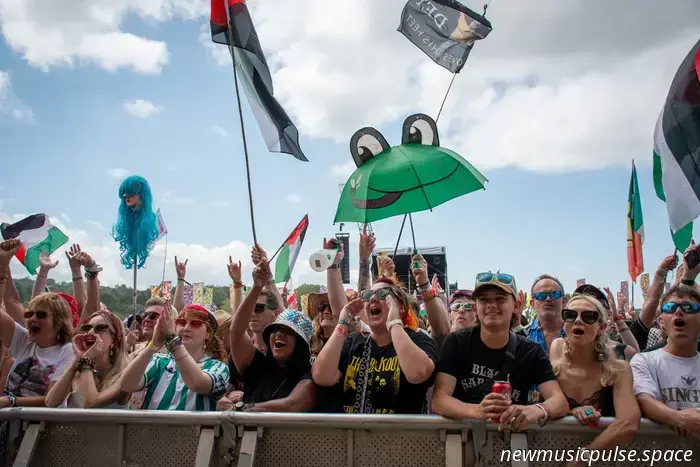Live Coverage: Glastonbury 2025