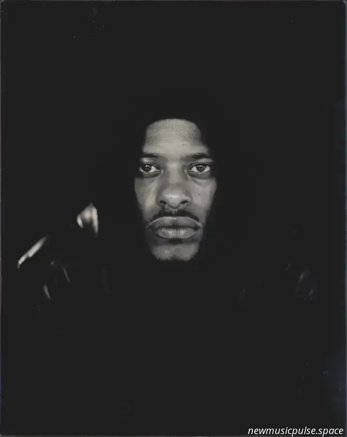 Pink Siifu veröffentlicht das Deluxe-Album ‘BLACK’!ANTIQUE’