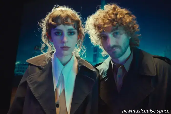 Magdalena Bay pubblicano «Nice Day: Una raccolta di singoli»