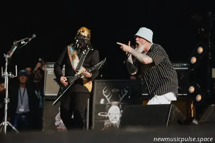 Il bassista dei Limp Bizkit, Sam Rivers, è morto.