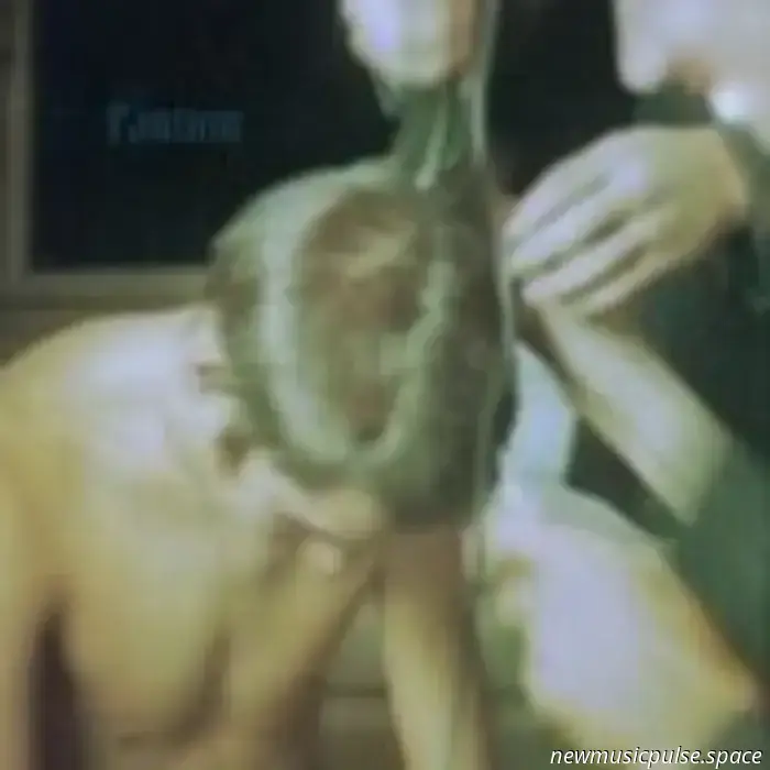 Взлёт и падение ангела: EP Уэса Паркера «fantom» и дерзкое творчество — Atwood Magazine