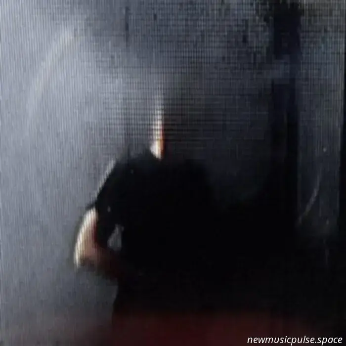 „Die süßesten Klänge“: Tomás Tomás’ „Brought It Down“ ist eine rauchige, seelenrührende Träumerei von Erinnerung, Sehnsucht und nächtlichem Dahintreiben - Atwood Magazine