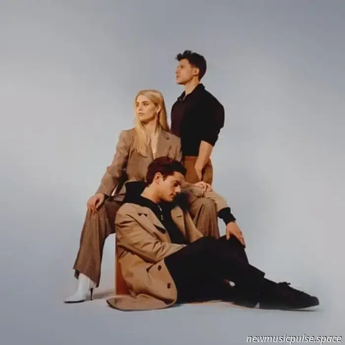 “It’s as if We’re Family” Clash Collaborates with London Grammar