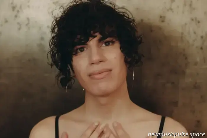 Jacob Alon veröffentlicht neue Live-EP 'the alon salon'